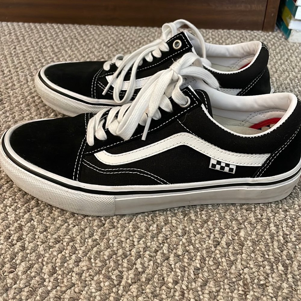 Worn twice, look like new